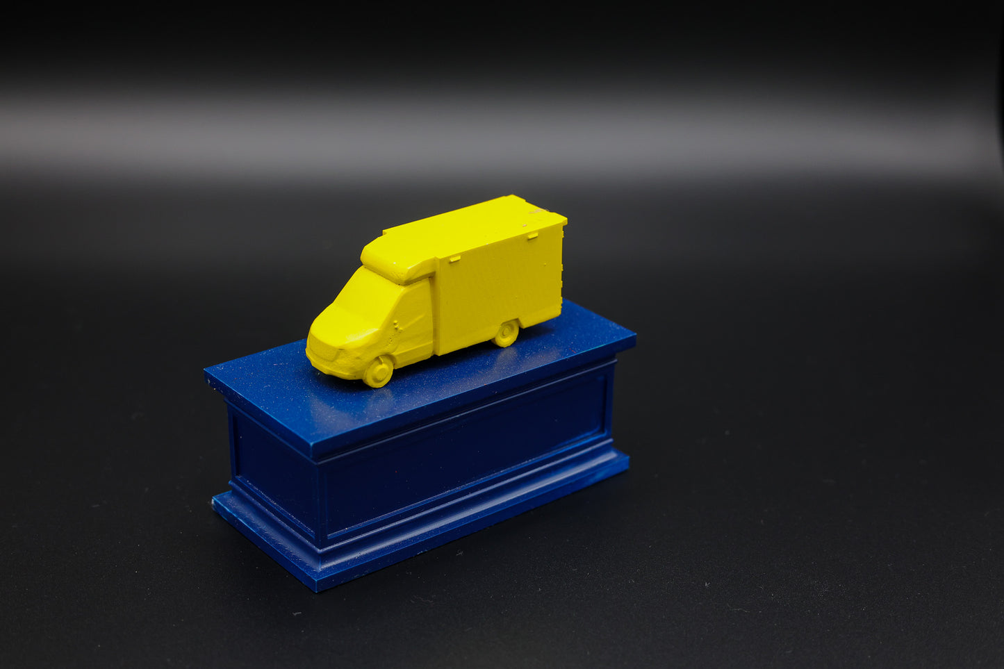 Rettungstransportwagen "RTW" - Maßstab 1:100