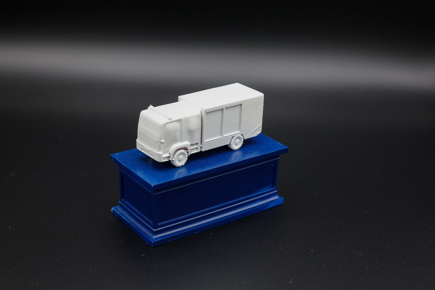 Hilfeleistungslöschgruppenfahrzeug "HLF" - Maßstab 1:100