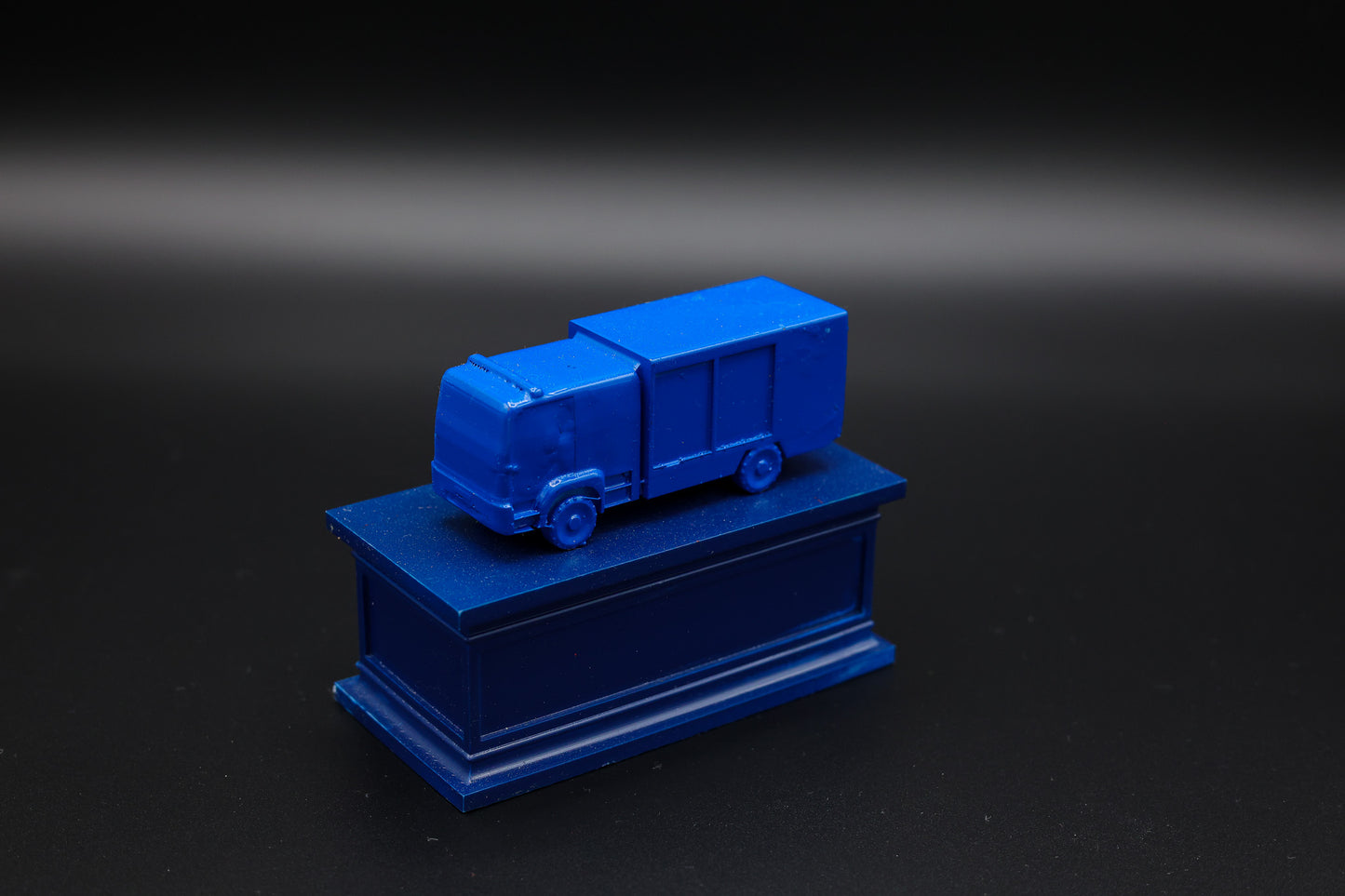 Hilfeleistungslöschgruppenfahrzeug "HLF" - Maßstab 1:100